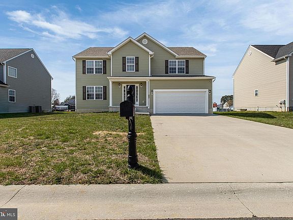 2nd image of 457 W Birdie Ln