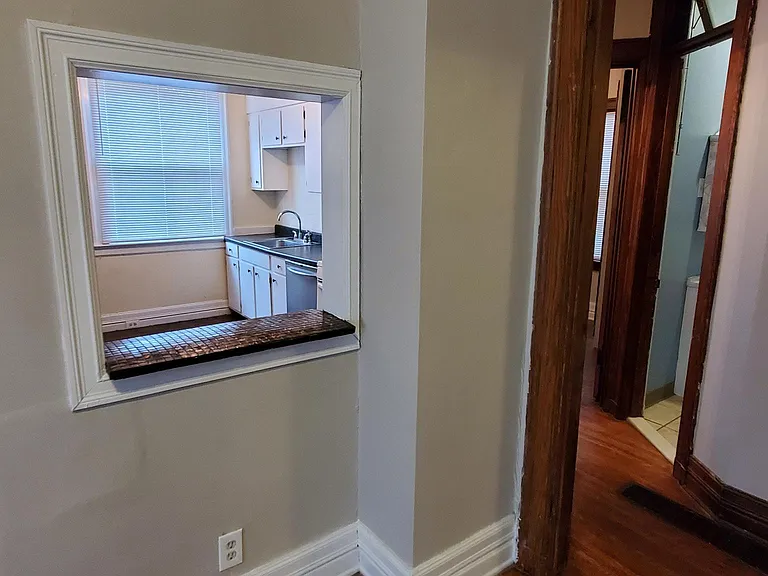 27 Harvard St — Photo 10