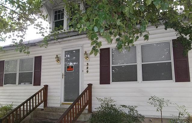 1st image of 329 Finley Ave NW
