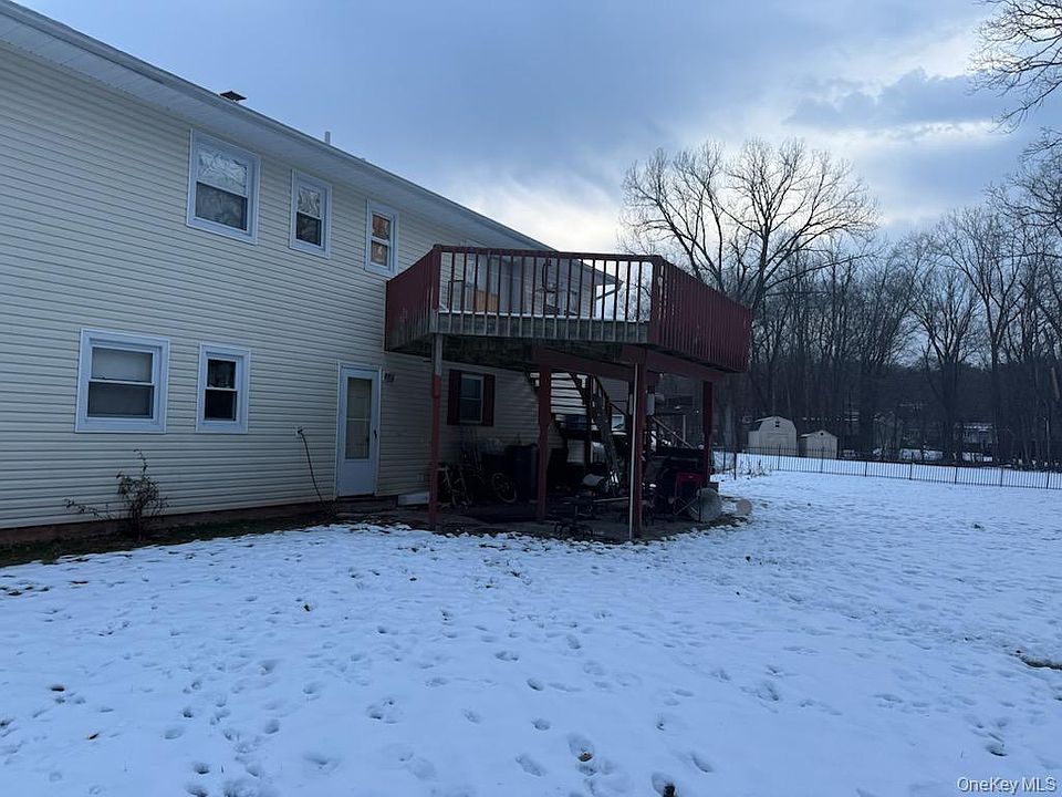 2nd image of 11 Razel Ave Avenue