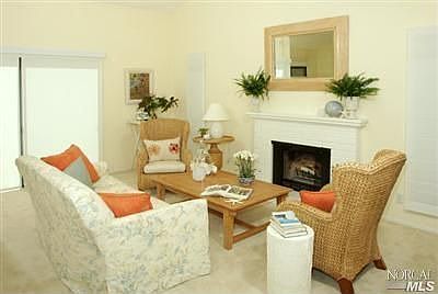 1st image of 17 Willow Ln