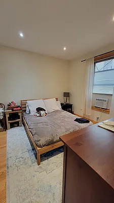 Rented by Avanguard Realty Corp | media 4