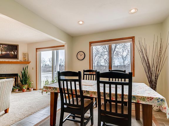 2nd image of 2650 Lake Court Dr #42