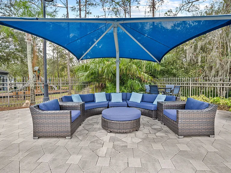The Grand Reserve at Tampa Palms Apartments — Photo 30