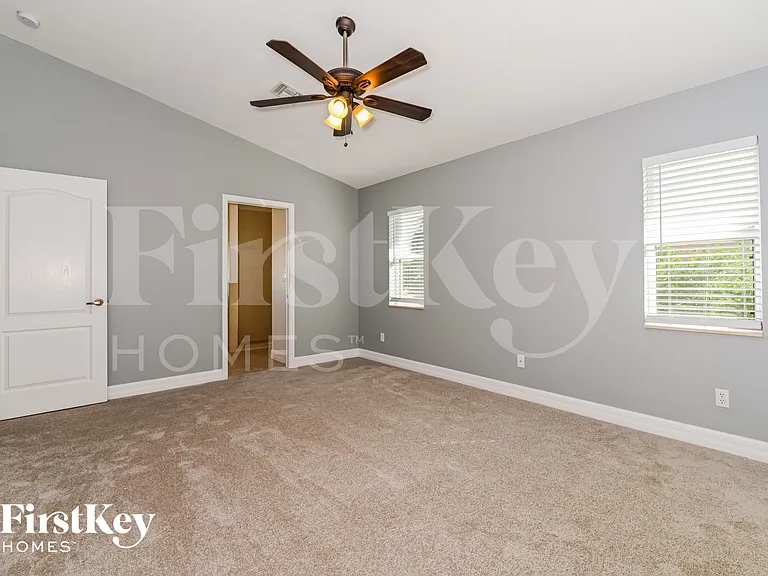 2226 NW 1st St — Photo 10