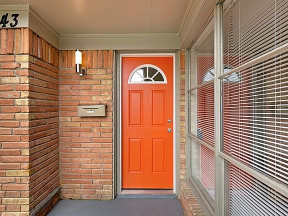 5th image of 7743 Claremont Dr