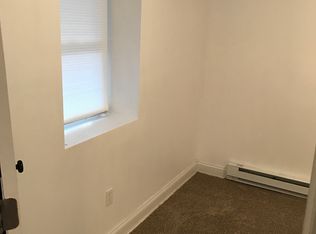 13 E Walnut St #1, Stamford, CT 06902