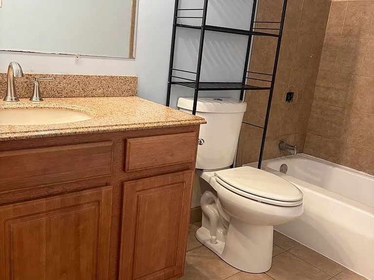 9937 S Cicero Ave #402 — Photo 9