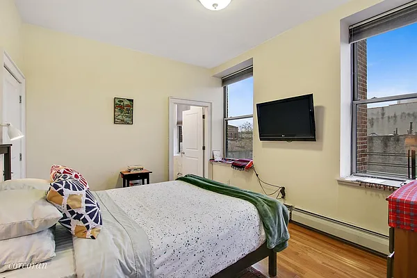 Rented by Corcoran | media 12