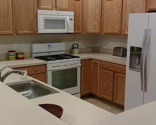 3rd image of 167 Hyannis Pl