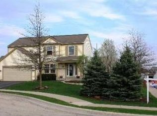 2340 Nantucket Ct, Elgin, IL 60123