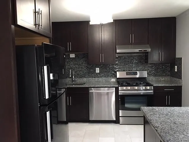 5486 Lighthouse Ln — Photo 3