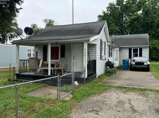 748 S Front St, Fremont, OH 43420