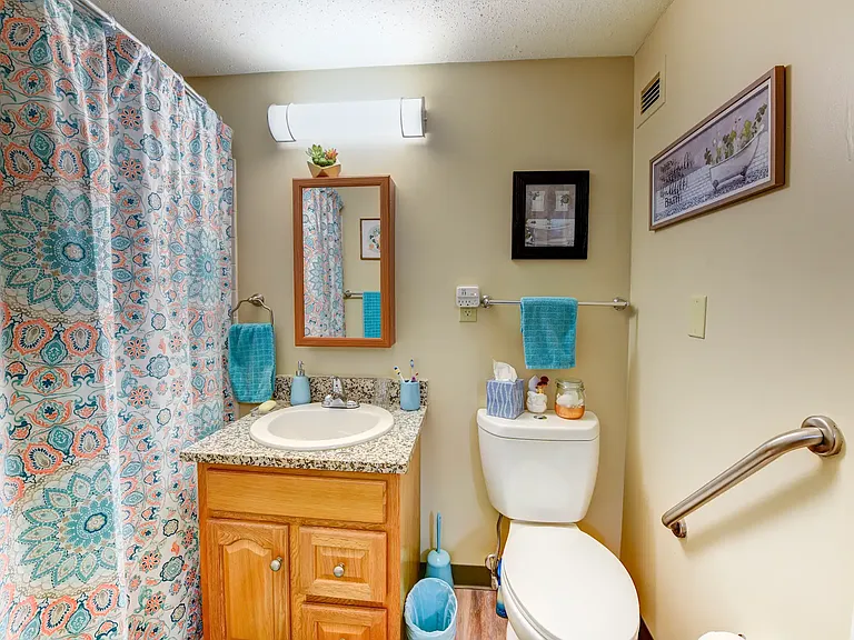 Bellmead Apartments — Photo 10