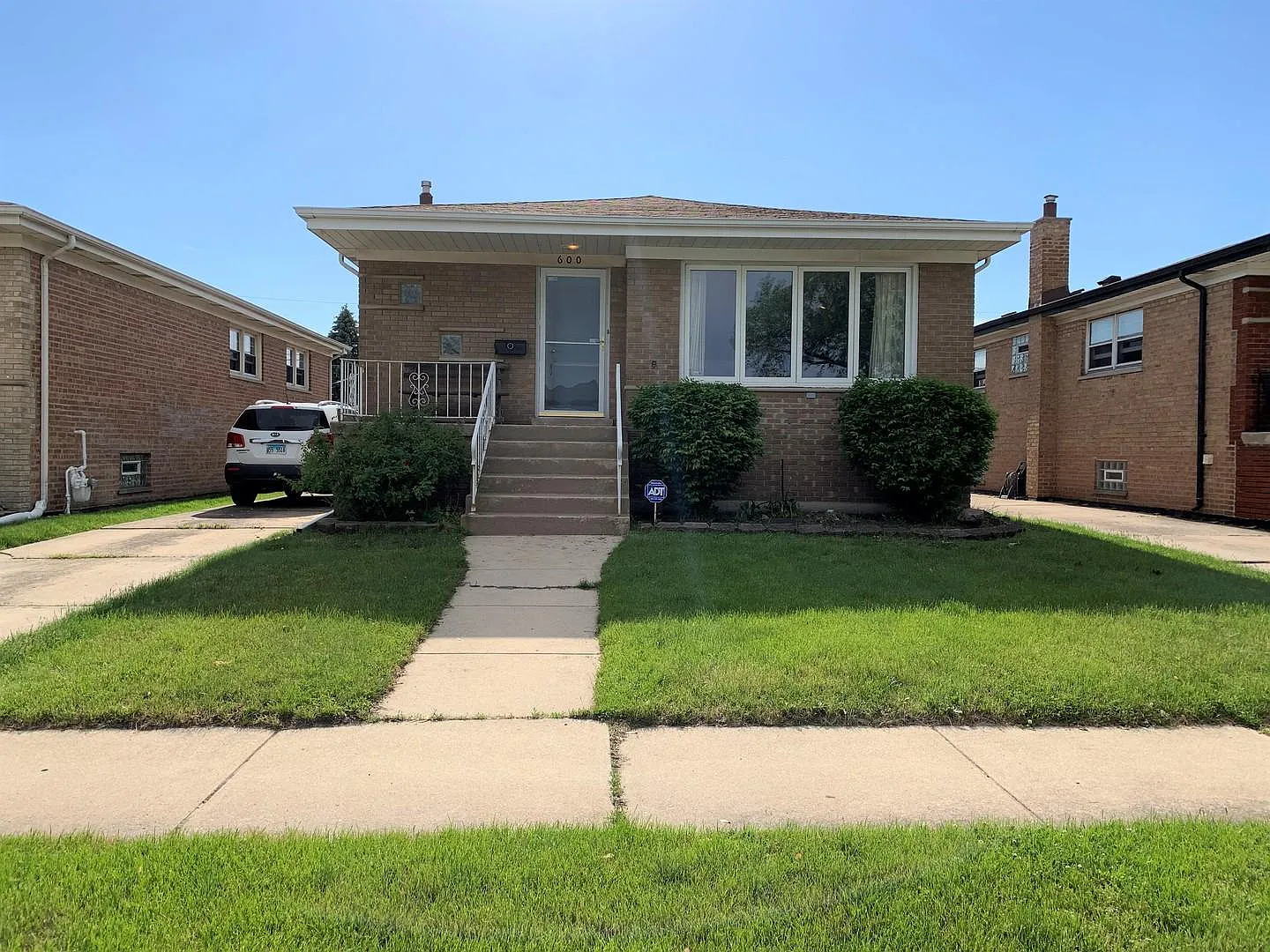 600 Calhoun Ave photo 1