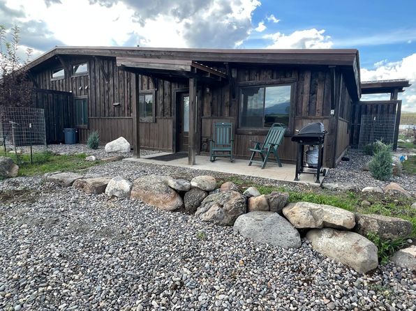 83 Windy Hills Rd #4