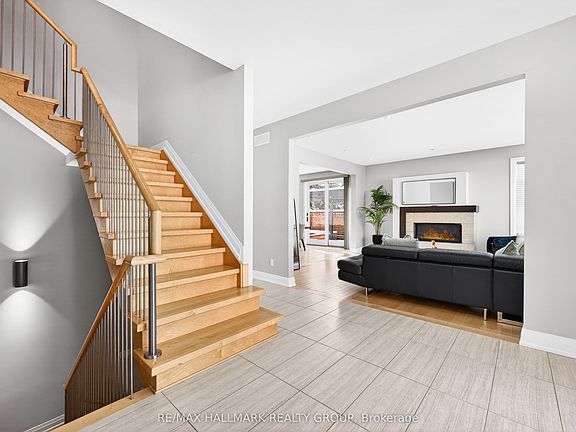 3rd image of 114 Rita Ave