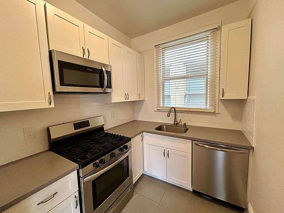 5th image of 1115 Polk St APT 32
