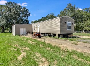4072 Poydras Hwy, Breaux Bridge, LA 70517