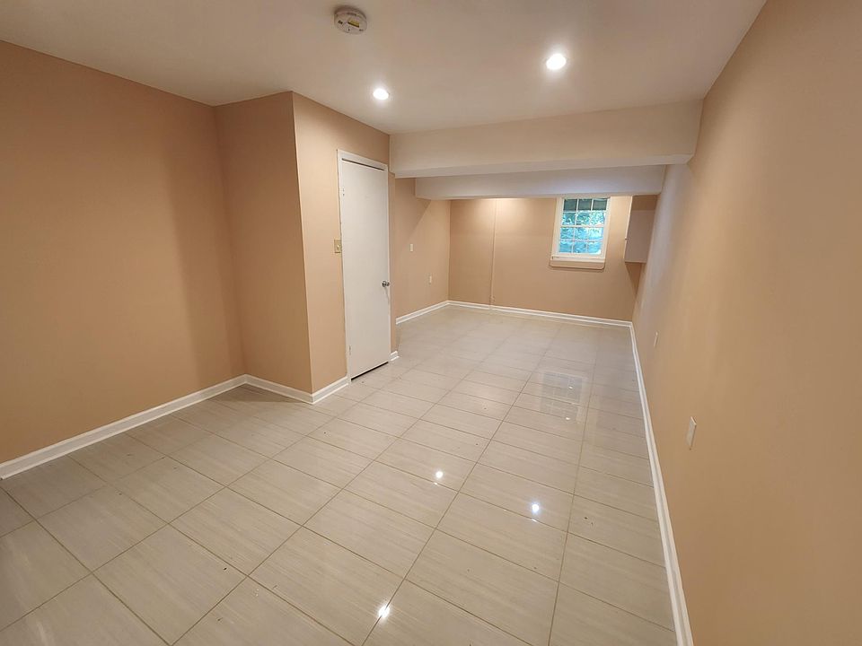 1st image of 7007 River Oaks Dr