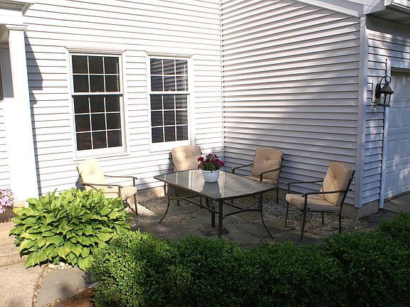 5th image of 788 Eastridge Dr NE