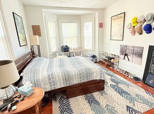 97 Inman St #A, Cambridge, MA 02139