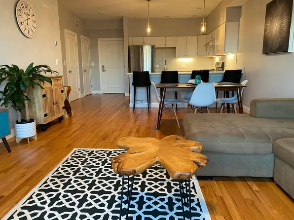 15 Guild St Unit 403, Boston, MA 02119