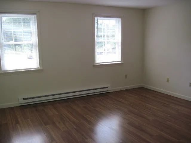 15 Pond View Dr — Photo 4