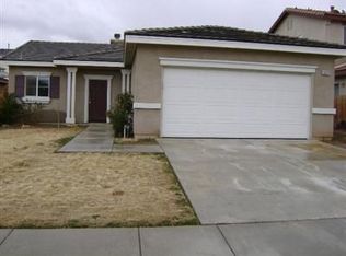 14321 Squirrel Ln, Victorville, CA 92394