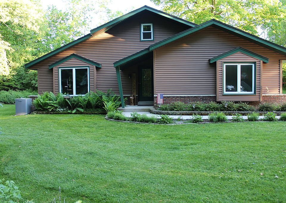 1st image of 4165 Old Homestead Dr