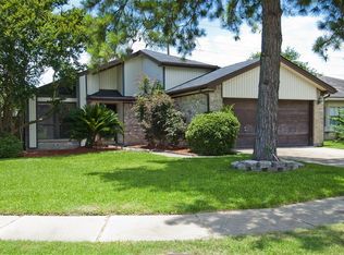 8214 Valeta Dr, Houston, TX 77083