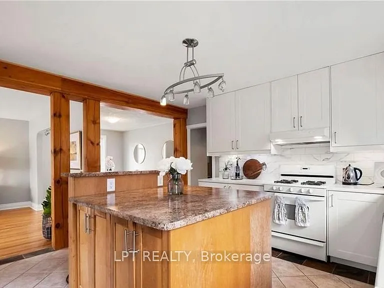 20 Gregory St — Photo 2