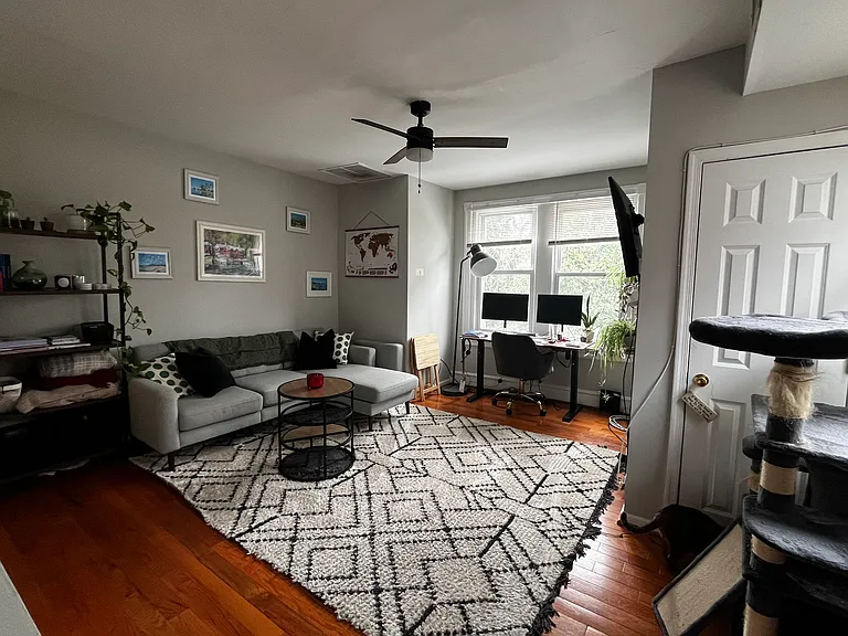470 Gerhard St #2 — Photo 5