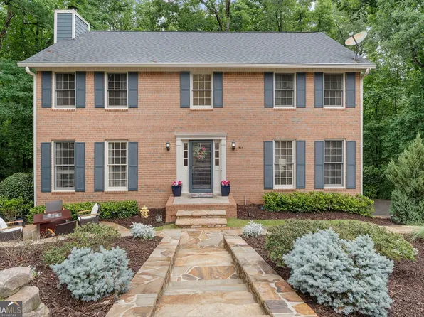 515 Bellfield Ct, Roswell, GA 30076