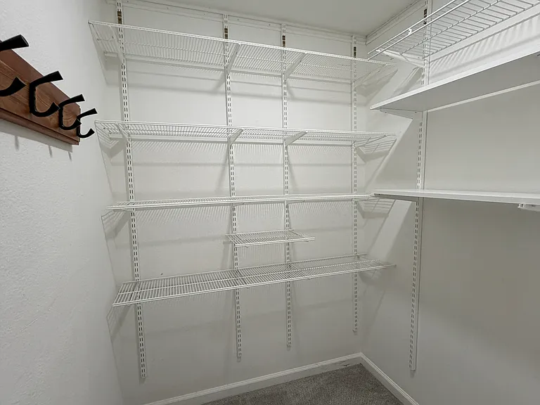 walk-in closet in room 3