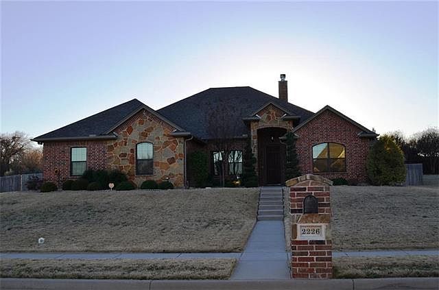 1st image of 2226 Clear Creek Ct