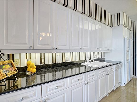 2nd image of 3100 N Ocean Boulevard #1403