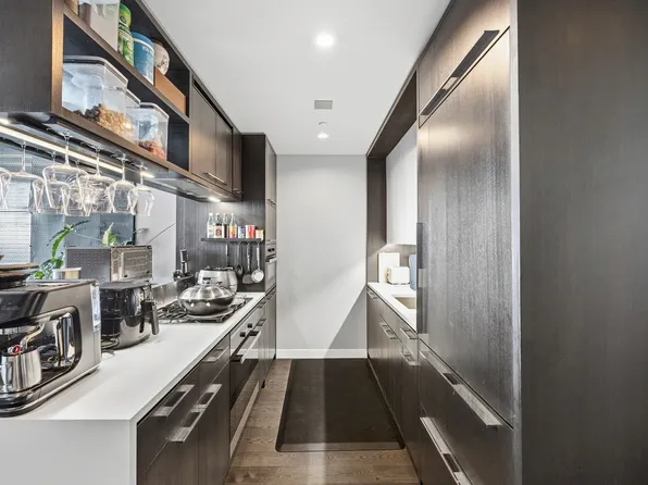 252 South Street image 9 of 13