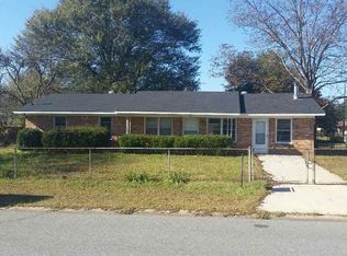 105 Donna Dr, Warner Robins, GA