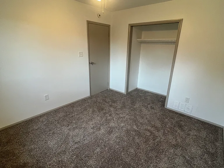 210 Greystone Ave #207-4 — Photo 9