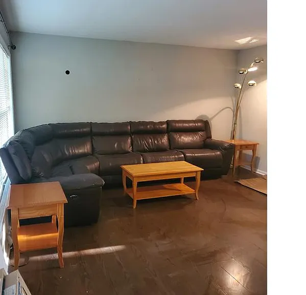 14708 Edbrooke Ave — Photo 2