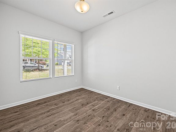 4th image of 1158 Whitehall Hill Rd