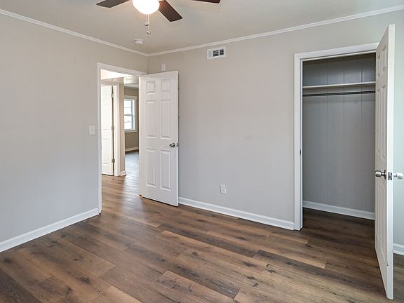 5th image of 3805 Colonial Park Cir SW Unit 1