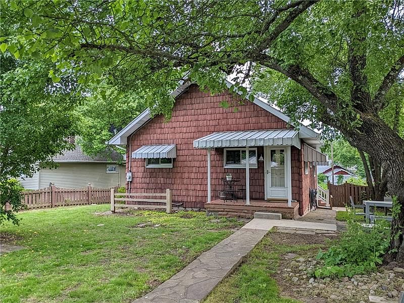 72 Summit Dr, Indianola, PA 15051 Zillow