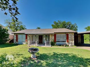 612 S Rough Creek Ct, Granbury, TX 76048