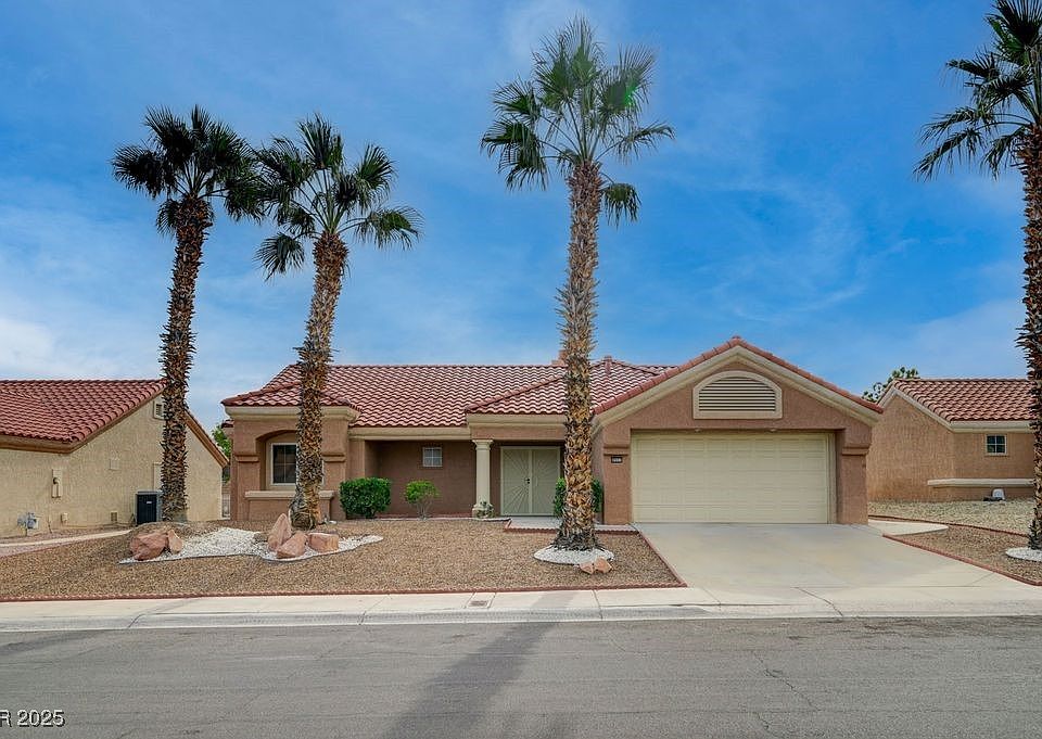 1st image of 8901 Villa Ridge Dr