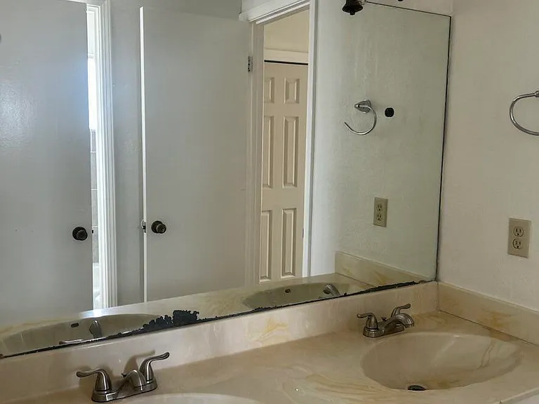 1758 Pico Alto Dr — Photo 10