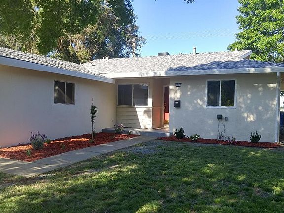 5th image of 7782 Shrader Cir