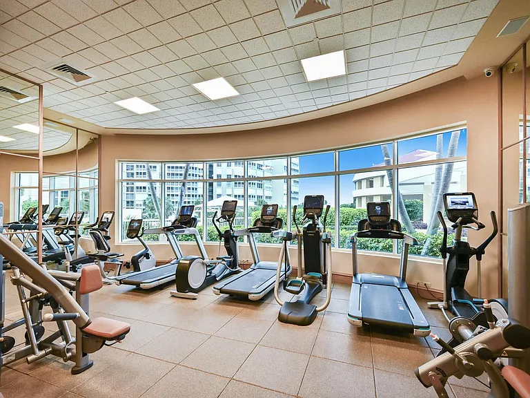 4501 Gulf Shore Blvd N #404 — Photo 49