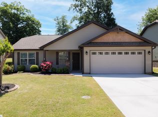 108 Summerdale Dr, Taylors, SC 29687